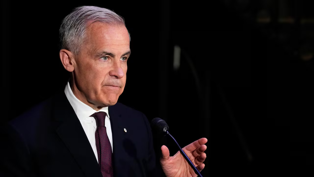 Canada Sovereign Wealth Fund Faces Surplus Question