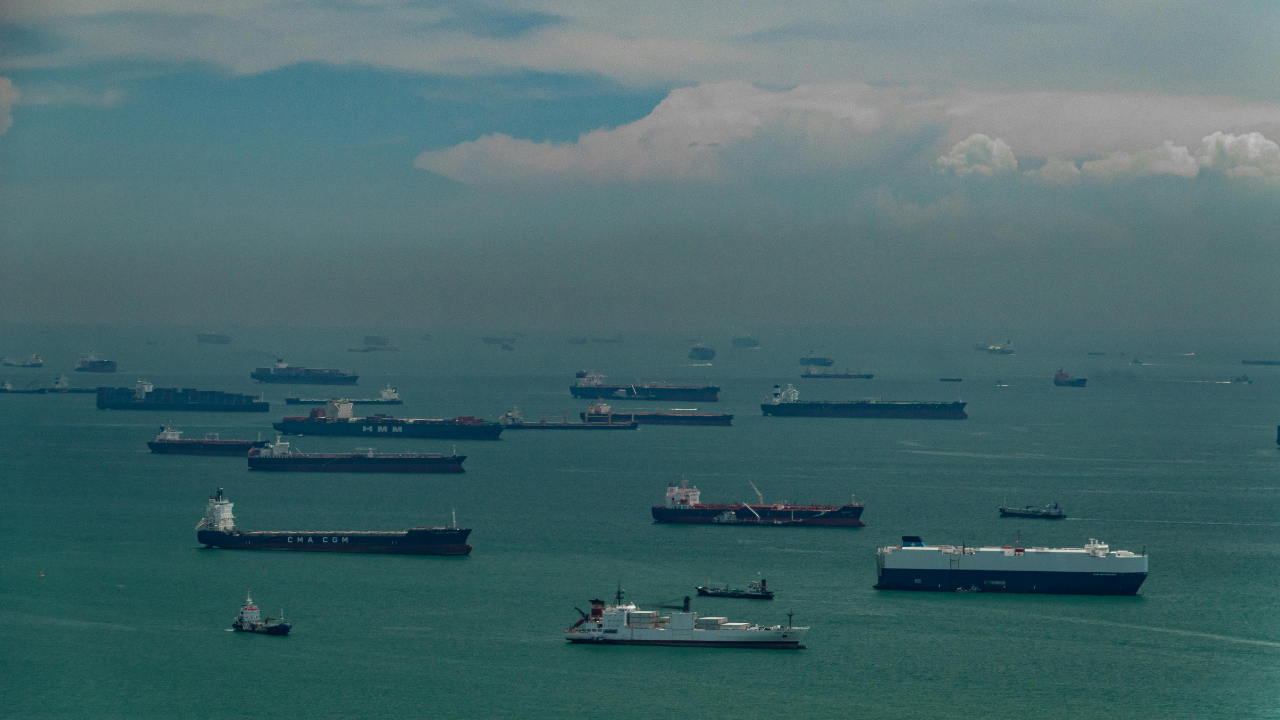 Crude oil jumps as Hormuz Strait remains shut and U.S.-Iran talks stay delayed