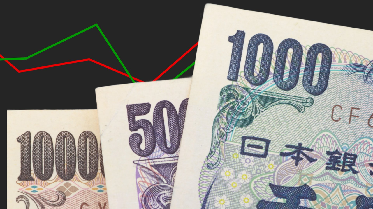Japanese Yen Gains as BOJ Signals Rate Pressure