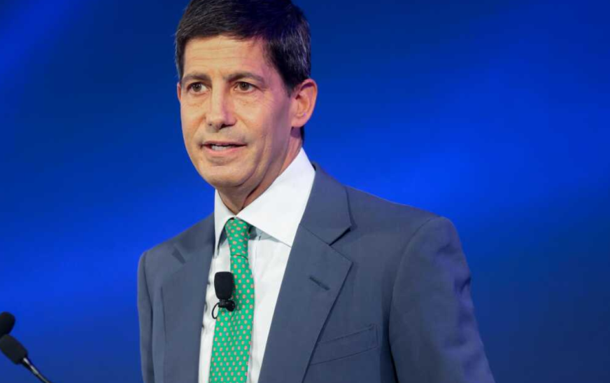 Market outlook shifts as investors assess Kevin Warsh Fed leadership, rising oil prices and weaker technology stocks