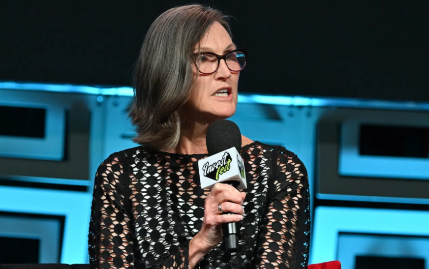 ARK Invest Trades: Cathie Wood Buys Bullish as Crypto Infrastructure Bet Expands