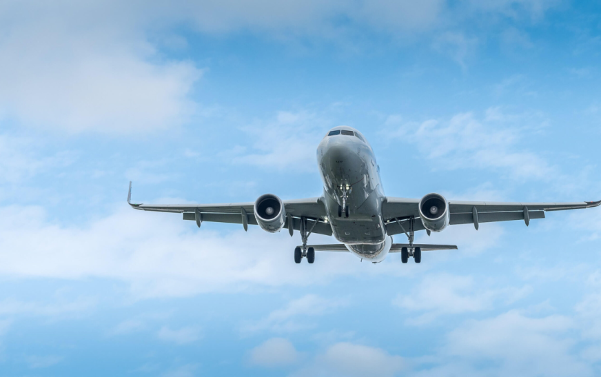ETF market outlook showing airline stocks under pressure as jet fuel prices surge