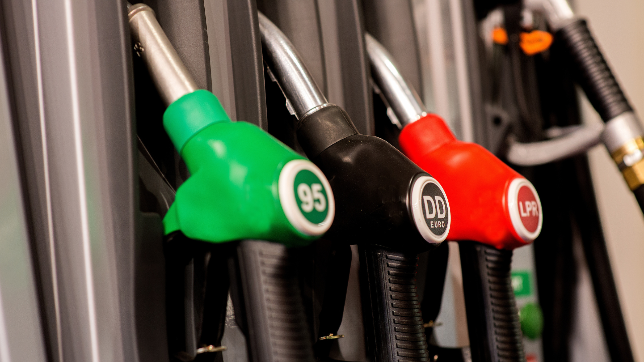 Gas Prices Forecast: Pump Relief May Arrive Soon as Crude Oil Falls
